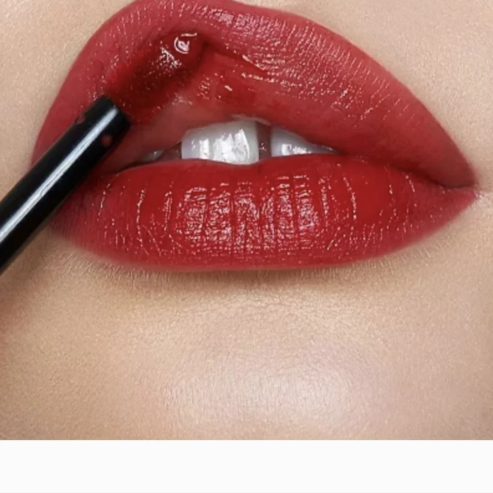 Charlotte Tilbury Lip and Cheek Tint Love Chain nwt